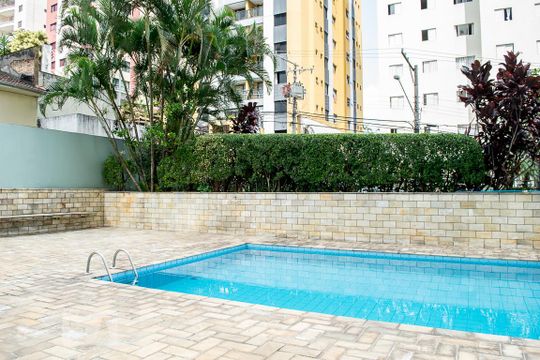 PISCINA de apartamento para alugar com 2 quartos, 62m² em Santa Teresinha, São Paulo
