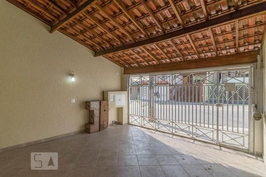 Garagem de casa para alugar com 3 quartos, 200m² em Vila Scarpelli, Santo André