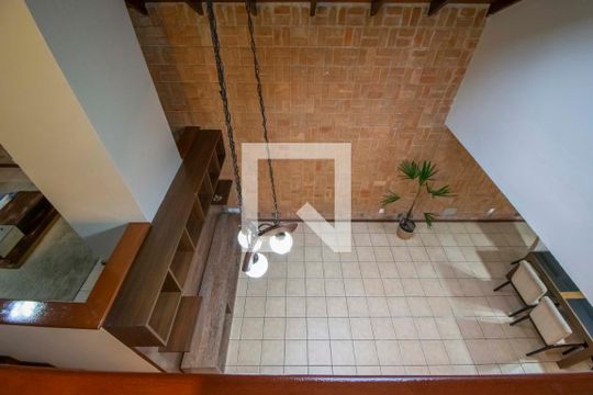 Sala 1 de casa à venda com 4 quartos, 242m² em Centro, Canoas