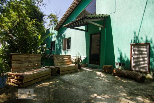 Área Entrada de casa para alugar com 3 quartos, 110m² em Recreio dos Bandeirantes, Rio de Janeiro
