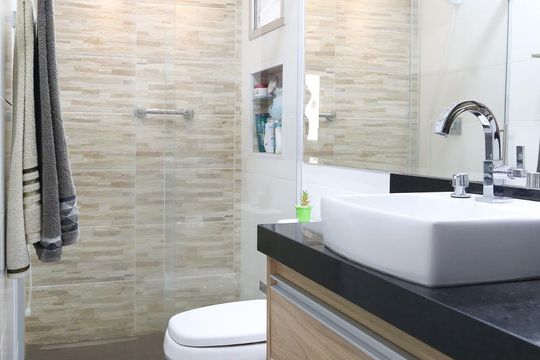 Banheiro de apartamento para alugar com 3 quartos, 63m² em Vila Guilherme, São Paulo
