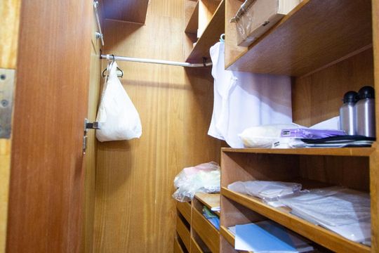 Closet Suíte 1 - Segundo Andar de casa à venda com 5 quartos, 800m² em Botafogo, Rio de Janeiro