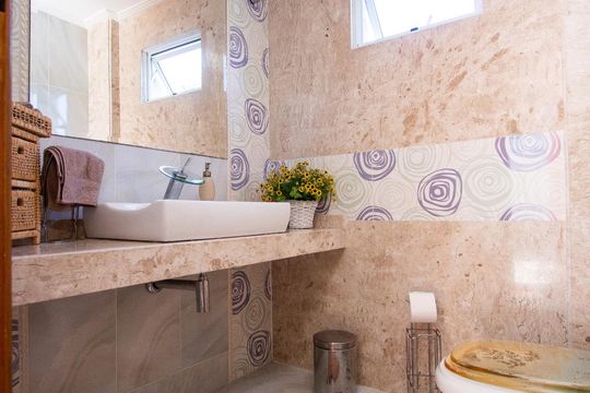Lavabo - Primeiro Andar de casa à venda com 5 quartos, 800m² em Botafogo, Rio de Janeiro