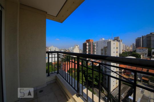 Varanda e Vista Suite 3  de apartamento à venda com 3 quartos, 215m² em Sumaré, São Paulo