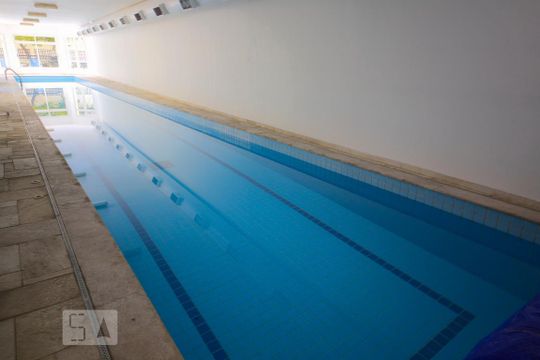 Piscina Aquecida de apartamento à venda com 3 quartos, 215m² em Sumaré, São Paulo
