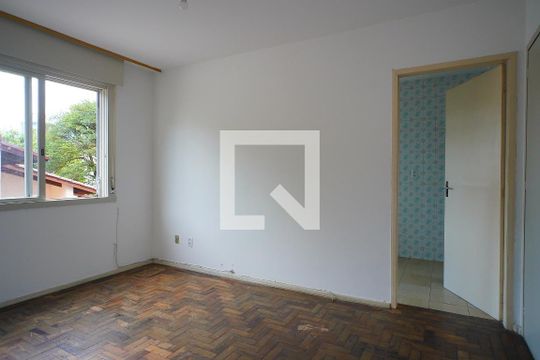 Apartamento à venda com 1 quarto, 53m² em Passo da Areia, Porto Alegre