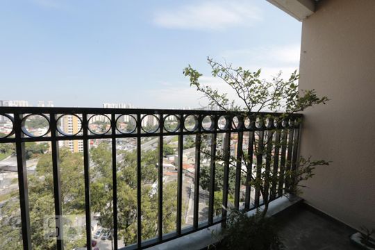 varanda de apartamento para alugar com 2 quartos, 60m² em Jardim Bonfiglioli, São Paulo