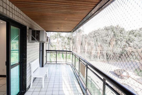 Varanda de apartamento à venda com 4 quartos, 180m² em Recreio dos Bandeirantes, Rio de Janeiro