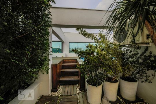 Varanda da Cobertura de apartamento à venda com 3 quartos, 180m² em Vila Madalena, São Paulo