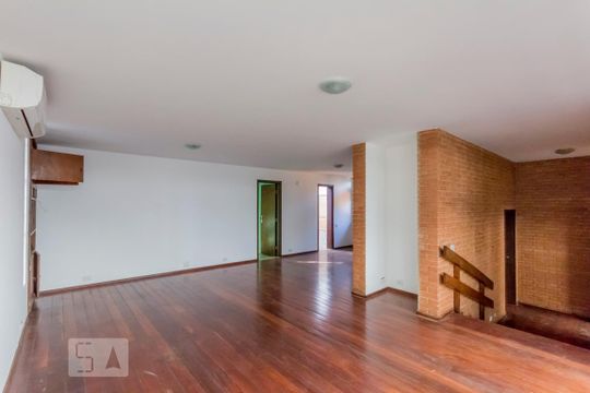 Casa à venda com 6 quartos, 463m² em Setor Sul, Goiânia