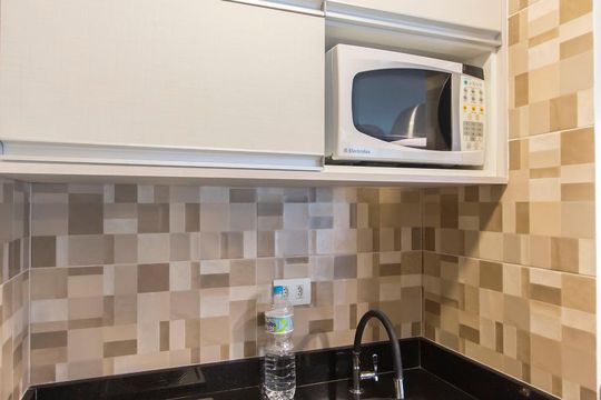 Cozinha de apartamento para alugar com 1 quarto, 48m² em Itaim Bibi, São Paulo