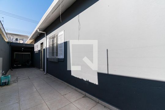 Garagem de casa para alugar com 3 quartos, 168m² em Parque Jabaquara, São Paulo
