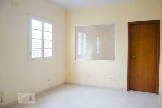 Sala estar/jantar de casa para alugar com 1 quarto, 100m² em São José, Canoas