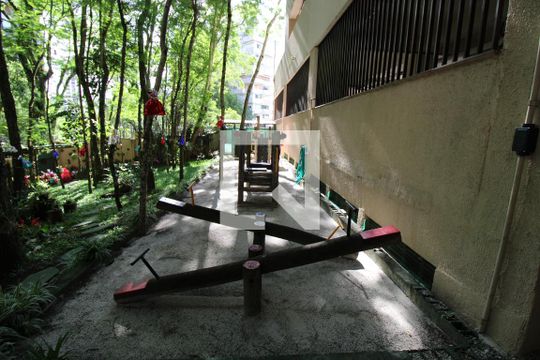 Área comum - Playground de apartamento à venda com 2 quartos, 45m² em Jardim Ampliação, São Paulo