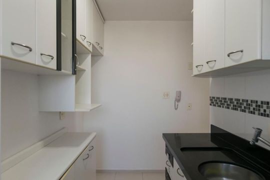 Cozinha de apartamento à venda com 2 quartos, 64m² em Jardim Patente Novo, São Paulo