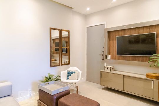 Sala de apartamento para alugar com 2 quartos, 85m² em Jardim Botânico, Rio de Janeiro