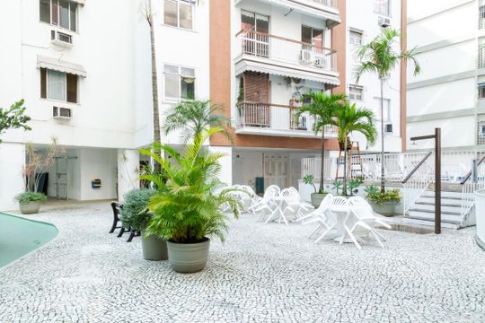 Playground - Condomínio de apartamento para alugar com 2 quartos, 85m² em Jardim Botânico, Rio de Janeiro