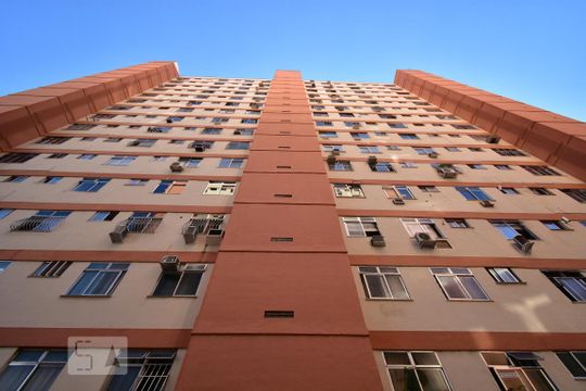 Fachada  de apartamento à venda com 2 quartos, 55m² em Santa Rosa, Niterói