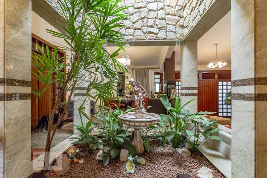 Sala de casa à venda com 5 quartos, 550m² em Palmares, Belo Horizonte