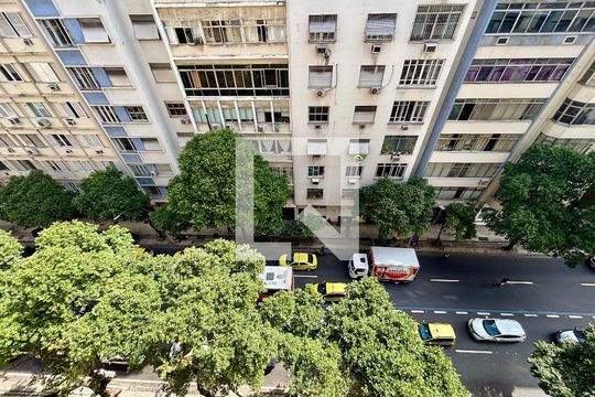 Vista da Sala de apartamento à venda com 3 quartos, 230m² em Copacabana, Rio de Janeiro