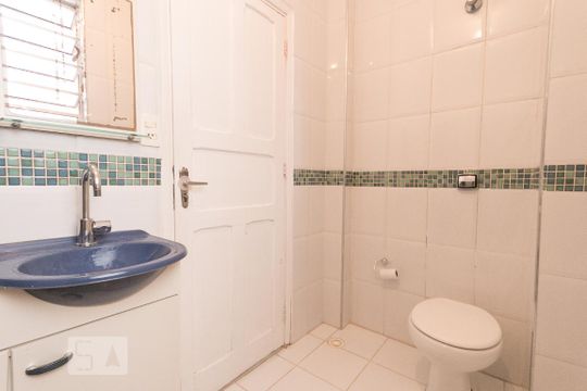 Banheiro  de apartamento para alugar com 1 quarto, 57m² em Aclimação, São Paulo
