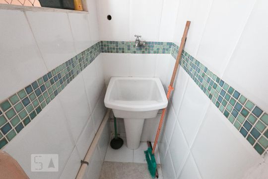 Área de serviço  de apartamento para alugar com 1 quarto, 57m² em Aclimação, São Paulo