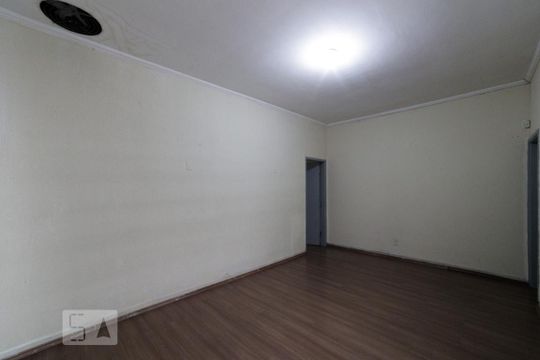 Sala de casa à venda com 3 quartos, 194m² em Vila Isa, São Paulo