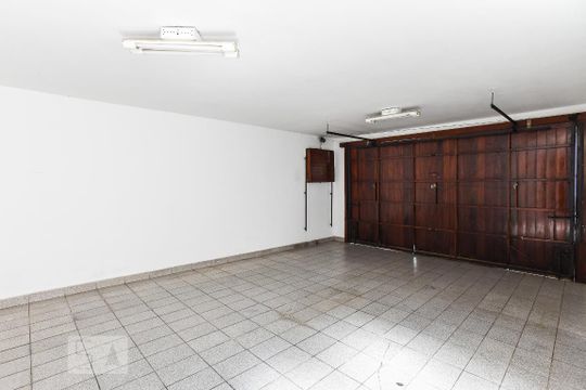 Garagem de casa para alugar com 3 quartos, 163m² em Centro, São Bernardo do Campo