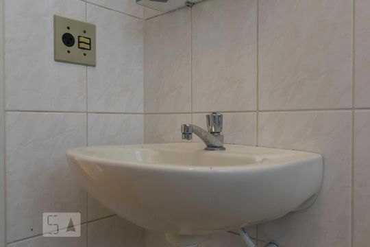 Banheiro (Torneira) de apartamento à venda com 2 quartos, 55m² em Vila Moraes, São Paulo