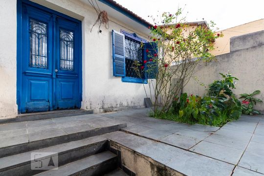 Fachada de casa à venda com 2 quartos, 130m² em Saúde, São Paulo