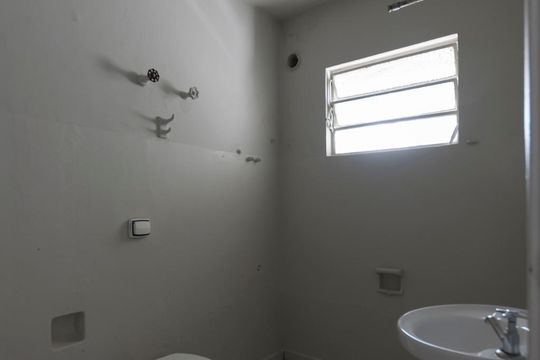 Banheiro de apartamento para alugar com 1 quarto, 67m² em Liberdade, São Paulo