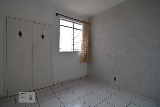 Quarto de apartamento à venda com 2 quartos, 70m² em Nova Suíssa, Belo Horizonte