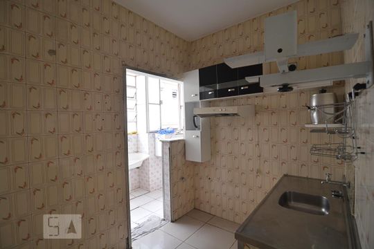 Cozinha de apartamento à venda com 2 quartos, 70m² em Nova Suíssa, Belo Horizonte