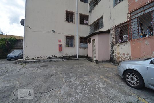 Vaga garagem de apartamento à venda com 2 quartos, 70m² em Nova Suíssa, Belo Horizonte