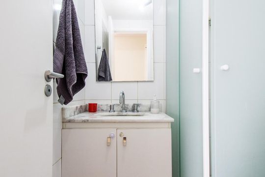 Banheiro de apartamento à venda com 3 quartos, 71m² em Vila Moinho Velho, São Paulo