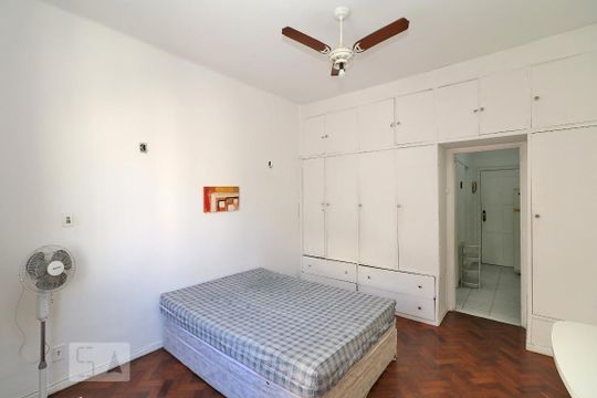 Studio. de kitnet/studio para alugar com 1 quarto, 28m² em Copacabana, Rio de Janeiro