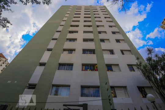 Fachada de apartamento para alugar com 2 quartos, 76m² em Perdizes, São Paulo