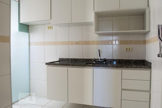 COZINHA de apartamento à venda com 2 quartos, 53m² em Vila Cruz das Almas, São Paulo