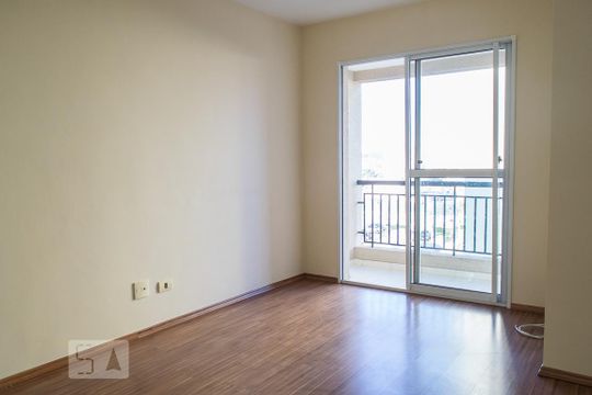 Apartamento à venda com 2 quartos, 53m² em Vila Cruz das Almas, São Paulo