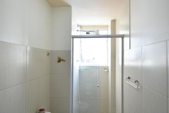 Banheiro  de apartamento para alugar com 2 quartos, 54m² em Icaraí, Niterói