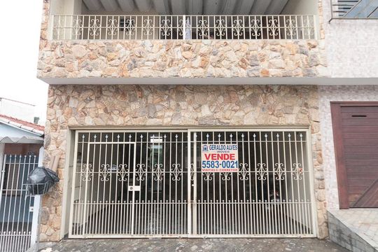 Fachada de casa à venda com 3 quartos, 205m² em Jardim Clímax, São Paulo