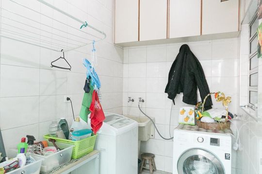 Área de serviço de casa à venda com 3 quartos, 205m² em Jardim Clímax, São Paulo