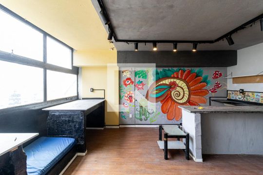 Studio de kitnet/studio para alugar com 1 quarto, 33m² em Centro, São Paulo