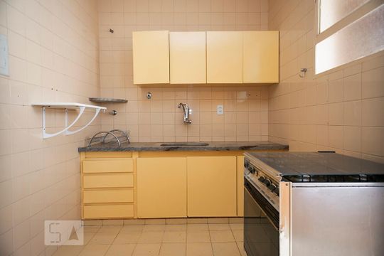 Cozinha de apartamento à venda com 2 quartos, 70m² em Santa Efigenia, Belo Horizonte