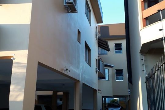 Garagem de apartamento para alugar com 2 quartos, 74m² em Igara, Canoas