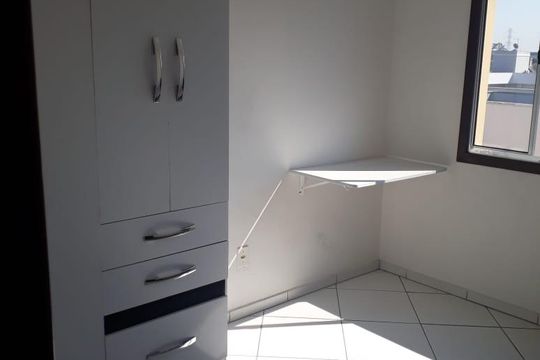 Dormitório de apartamento para alugar com 2 quartos, 74m² em Igara, Canoas