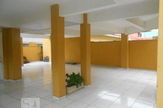Garagem de apartamento para alugar com 2 quartos, 74m² em Igara, Canoas