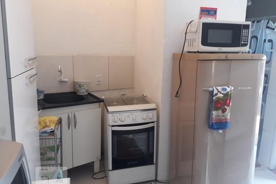 Cozinha de kitnet/studio para alugar com 1 quarto, 40m² em Partenon, Porto Alegre