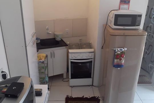 Cozinha de kitnet/studio para alugar com 1 quarto, 40m² em Partenon, Porto Alegre