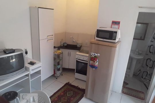 Cozinha de kitnet/studio para alugar com 1 quarto, 40m² em Partenon, Porto Alegre